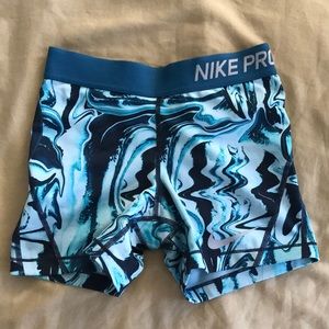 Nike pro shorts in blue design.
